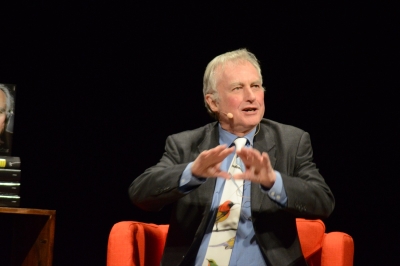 Richard Dawkins denkt dat Claude bewust is, en misschien heeft hij wel gelijk