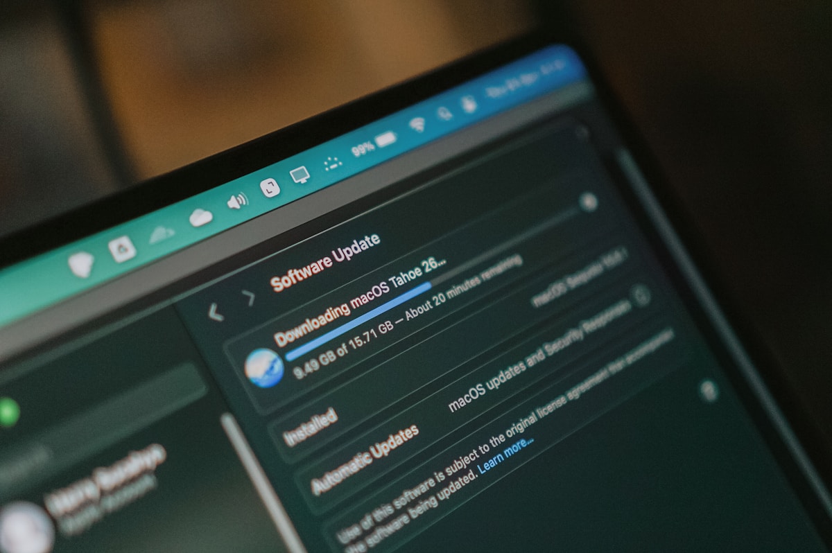 Een gehackte npm-package gooit volgende week je ChatGPT van je Mac