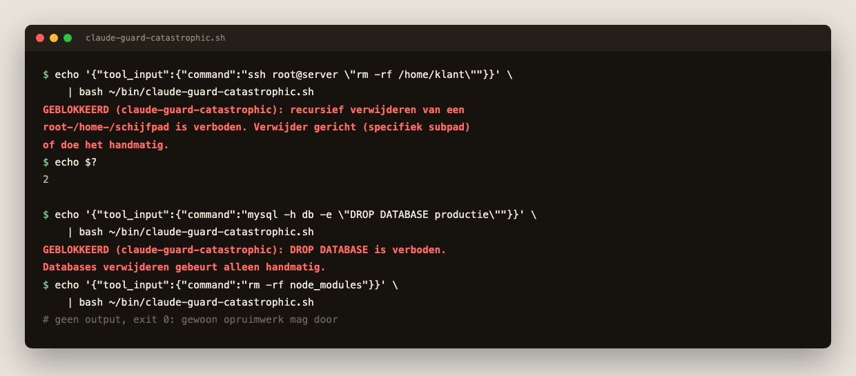Terminal waarin de guard een rm -rf binnen een ssh-commando en een DROP DATABASE blokkeert, terwijl rm -rf node_modules gewoon doorgaat